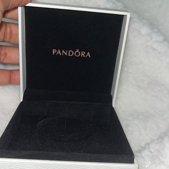 Pandora bracelet - Picture 2 of 4